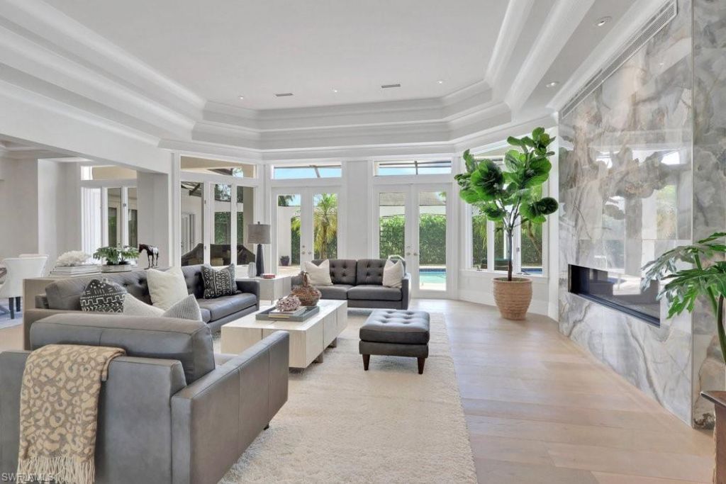 678 Katemore Ln, Naples, FL 34108 Photo