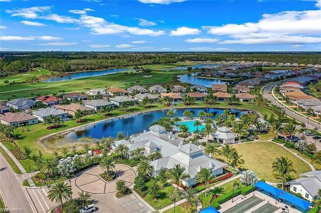 9418 Greyhawk Trl, Naples, FL 34120 Photo
