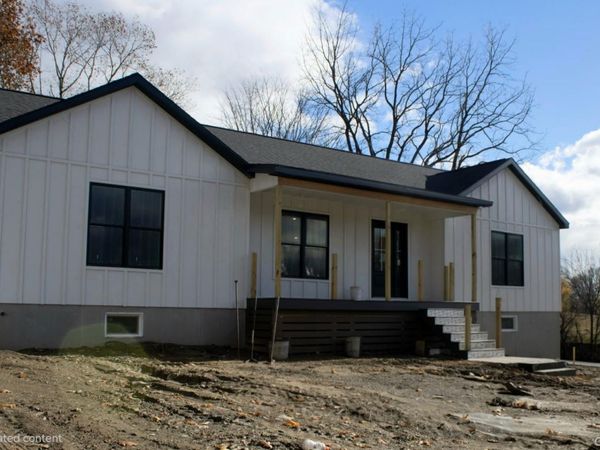 42 Sands Avenue, Milton, NY 12547