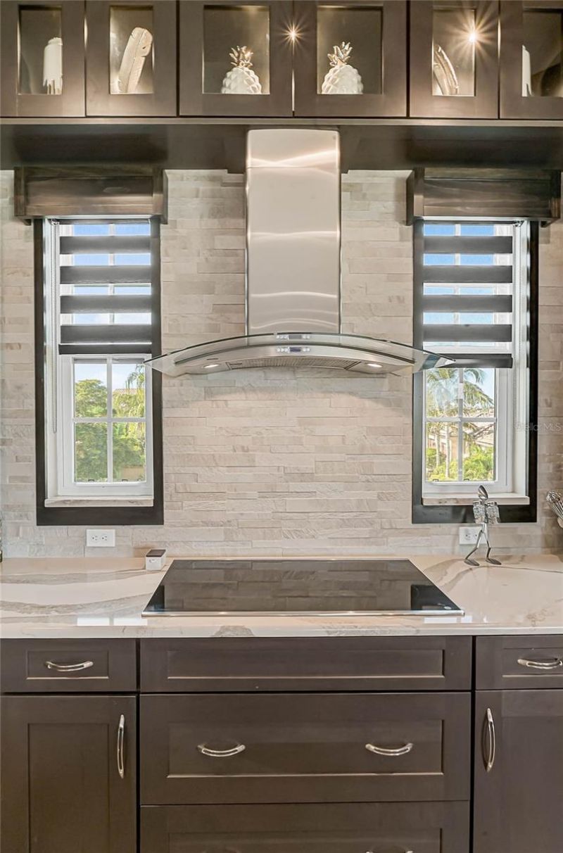 205 E Venice Avenue, Venice, FL 34285 Photo