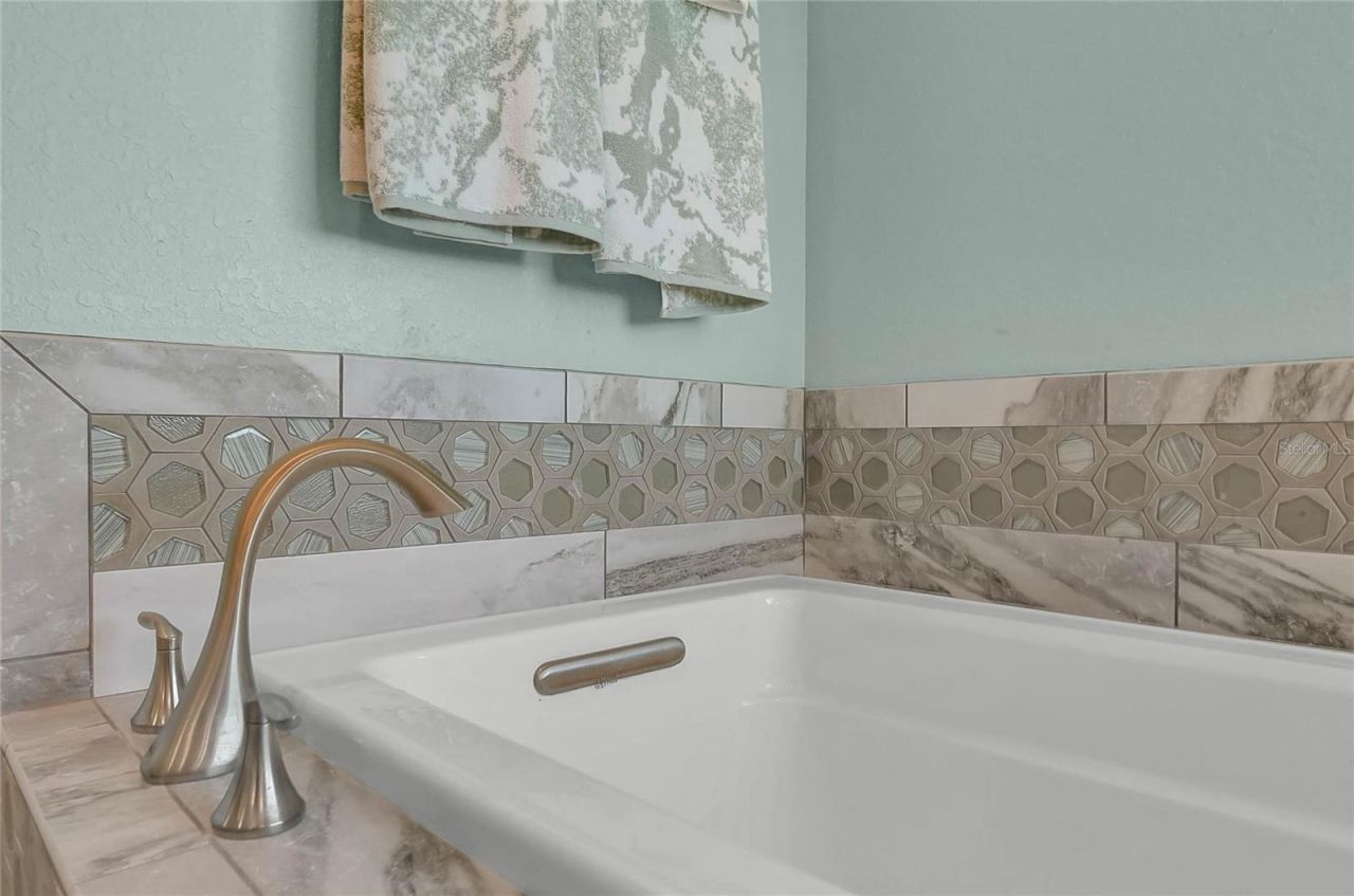 205 E Venice Avenue, Venice, FL 34285 Photo