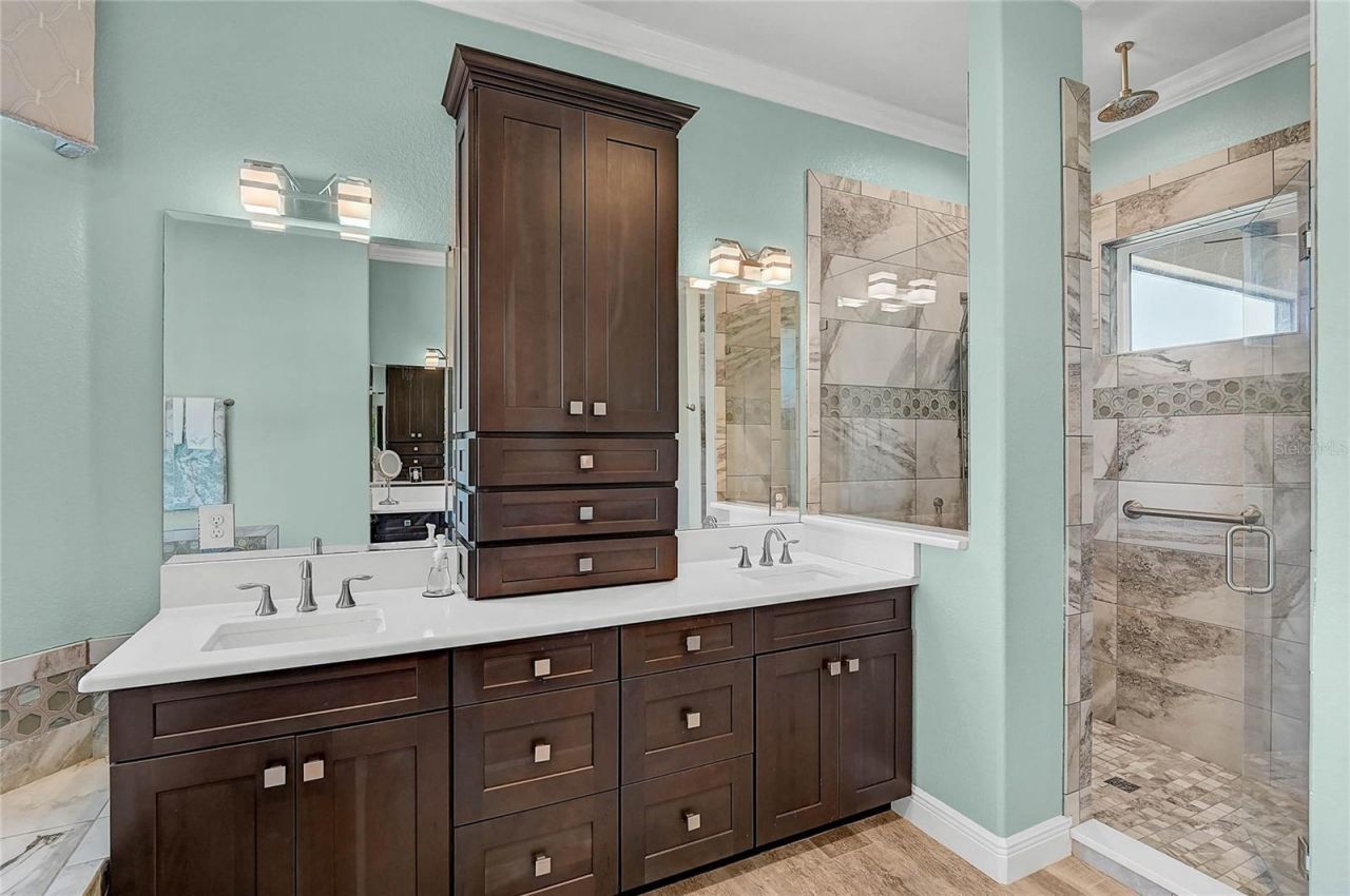 205 E Venice Avenue, Venice, FL 34285 Photo