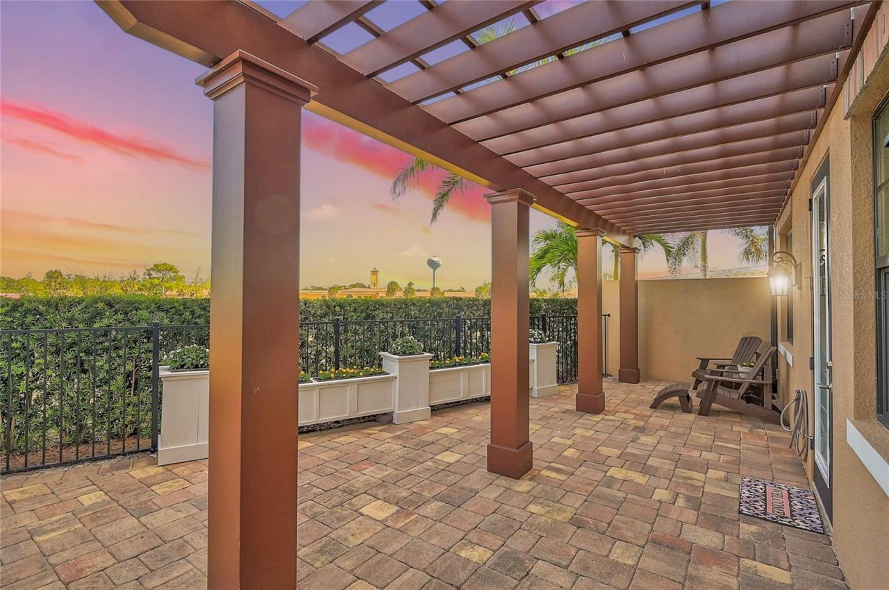 205 E Venice Avenue, Venice, FL 34285 Photo