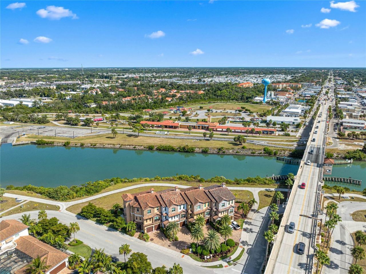 205 E Venice Avenue, Venice, FL 34285 Photo