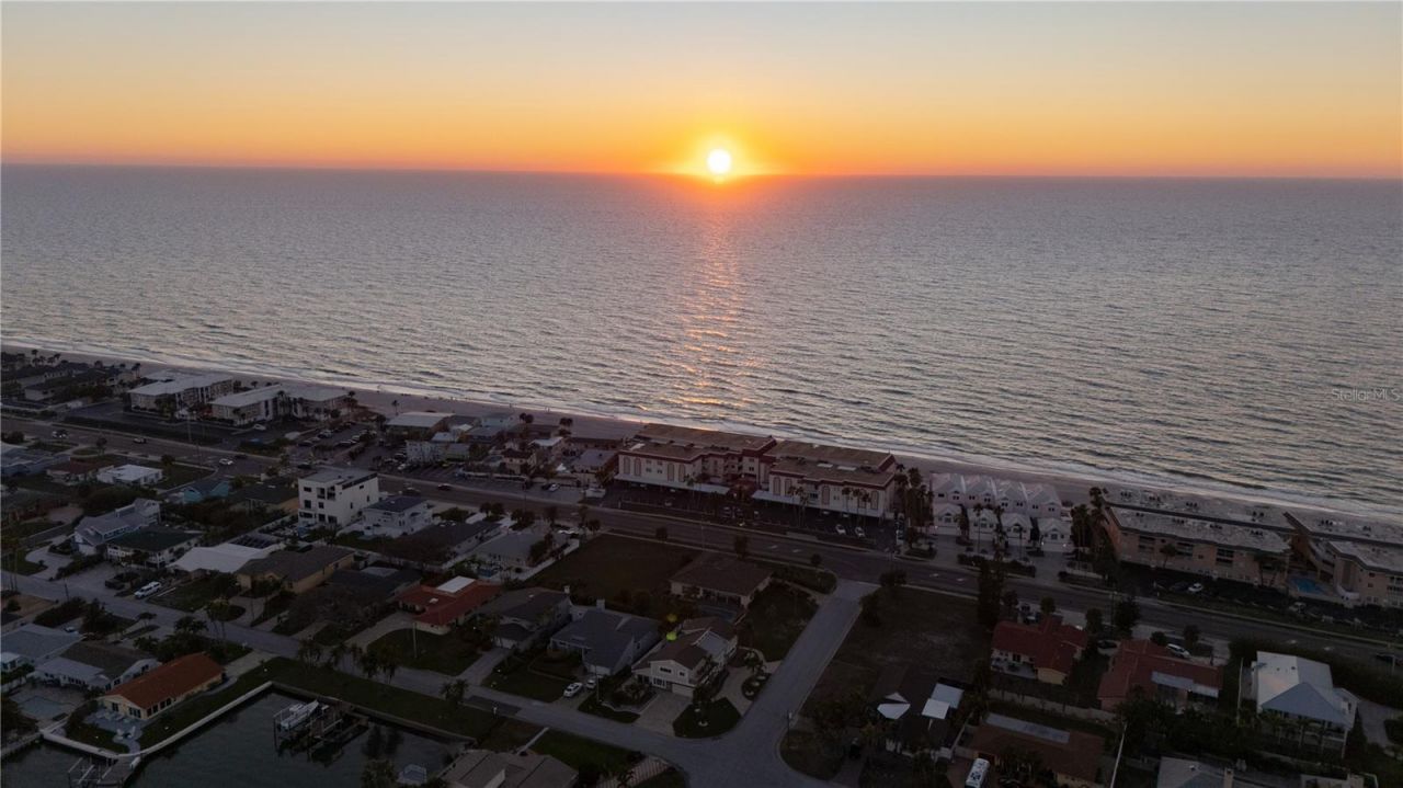 2200 Bay Boulevard, Unit B, Indian Rocks Beach, FL 33785 Photo
