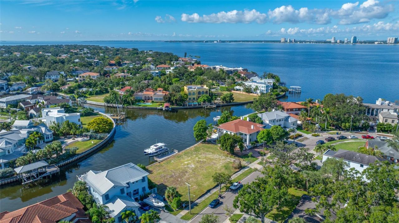 96 Adalia Avenue, Tampa, FL 33606 Photo