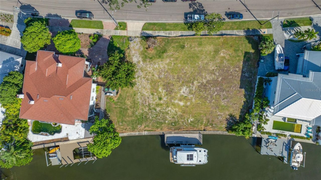 102 Adalia Avenue, Tampa, FL 33606 Photo