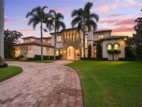 333 Sedgwick CT, NAPLES, FL 34108