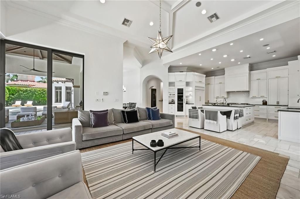 333 Sedgwick Ct, Naples, FL 34108 Photo