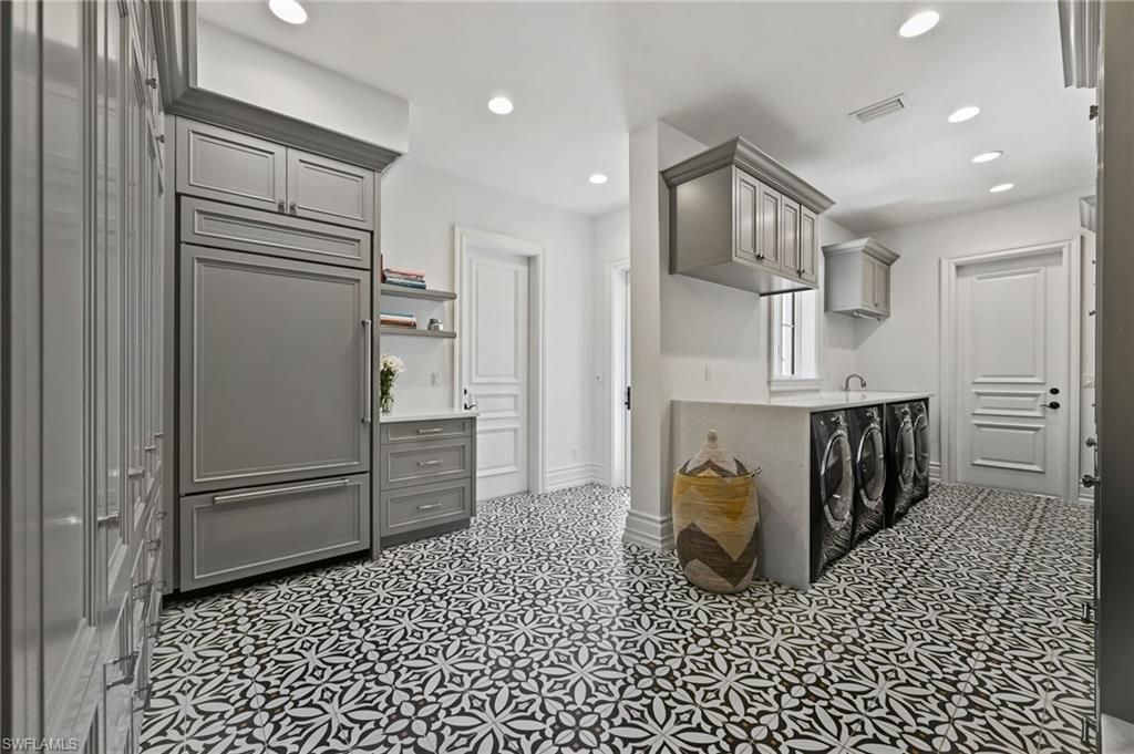 333 Sedgwick Ct, Naples, FL 34108 Photo