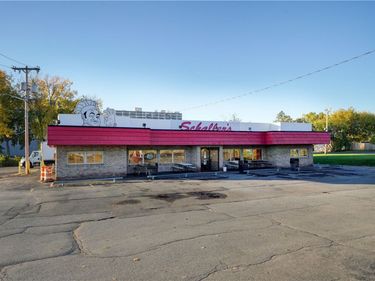 559 E Ridge Road, Rochester, NY 14621