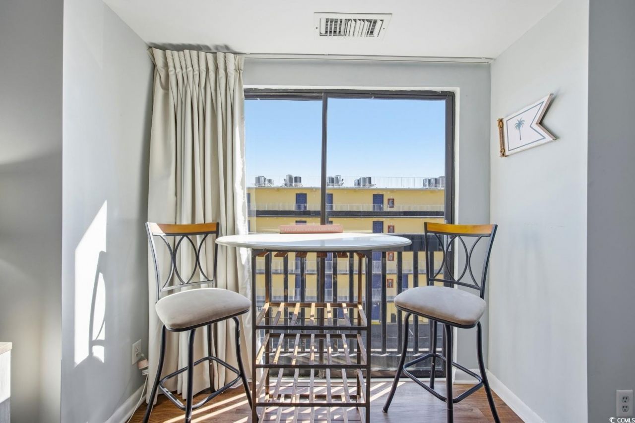 202 75th Ave N Photo 13