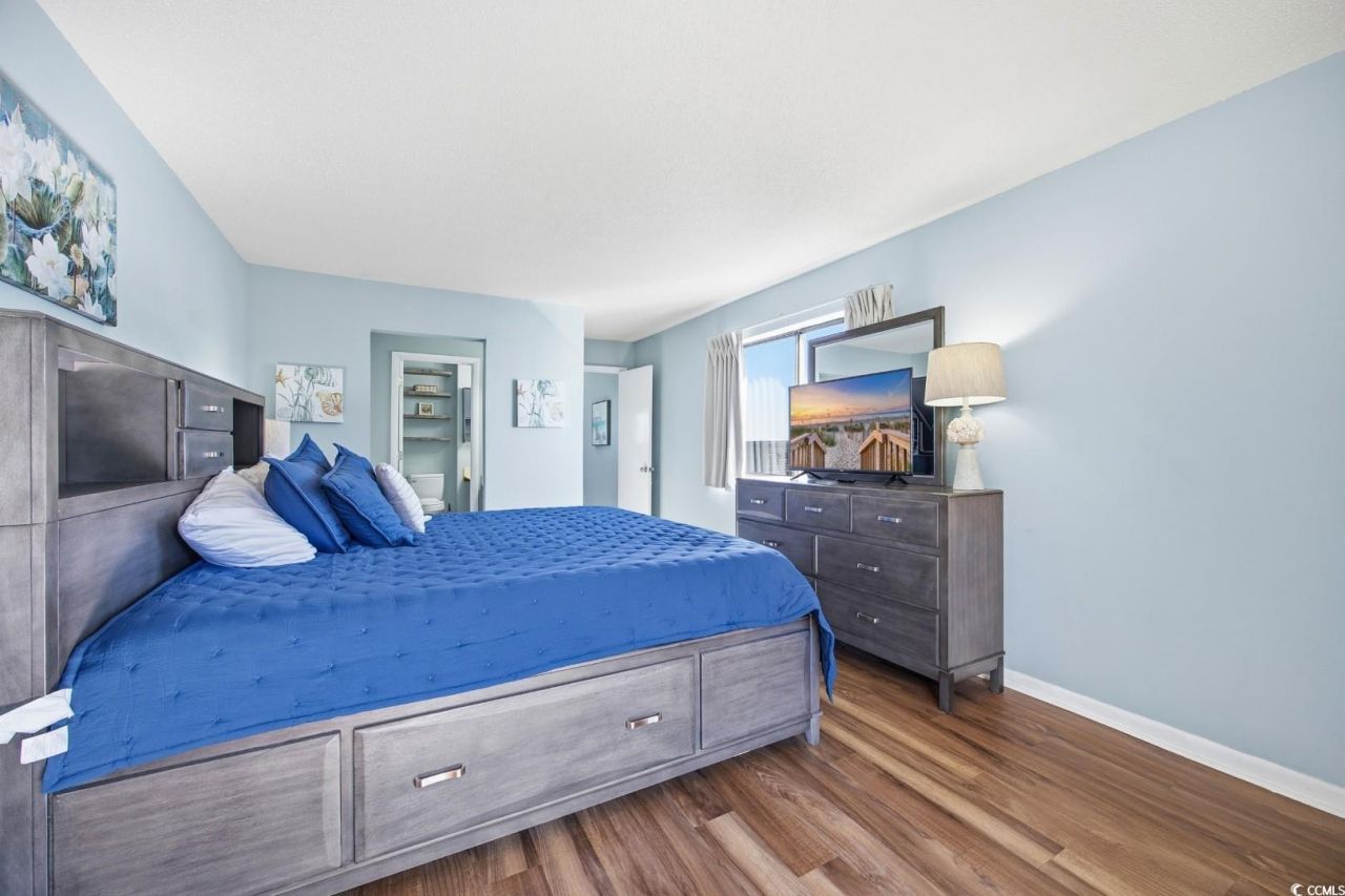 202 75th Ave N Photo 14