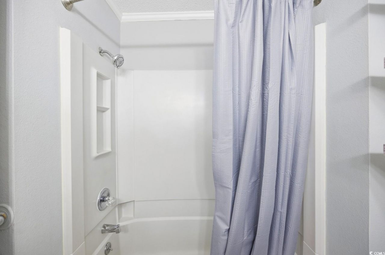 202 75th Ave N Photo 19