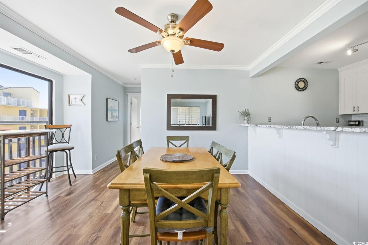 202 75th Ave N Photo 8