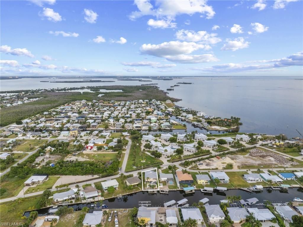 2291 Palm Ave, Saint James City, FL 33956 Photo