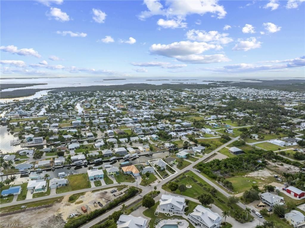 2291 Palm Ave, Saint James City, FL 33956 Photo