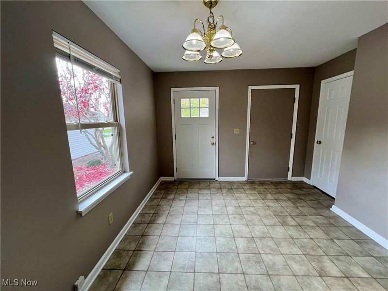 406 Orchard Hill, Leetonia, OH 44431 Photo 6