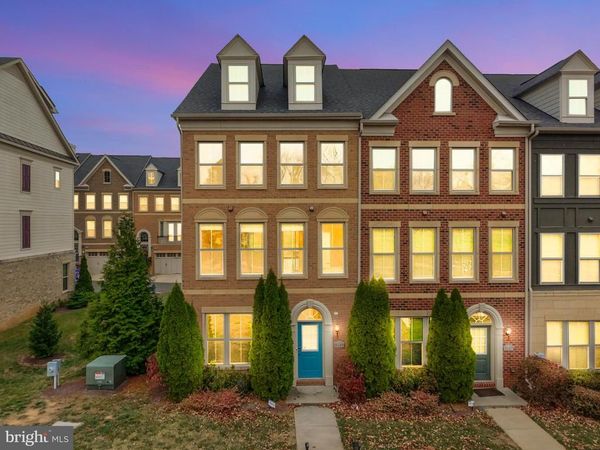 3139 FORT LINCOLN DRIVE NE, WASHINGTON, DC 20018