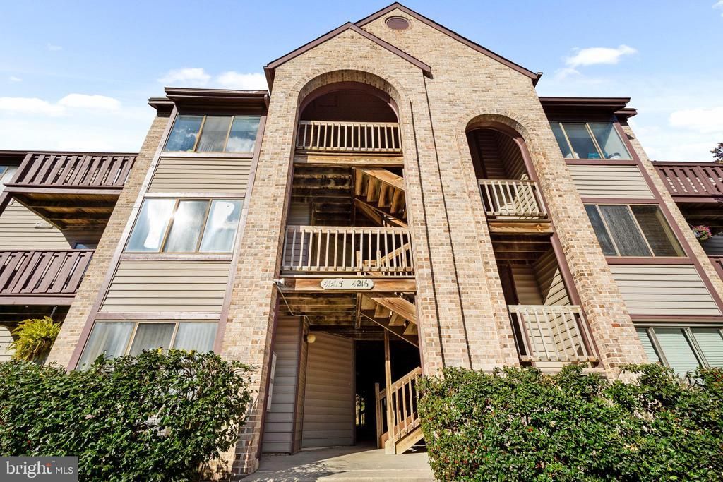 4208-a Aberdeen Drive, Mount Laurel, NJ 08054 Main Photo