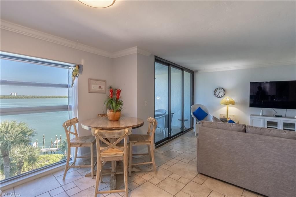 1085 Bald Eagle Dr, Unit E505, Marco Island, FL 34145 Photo