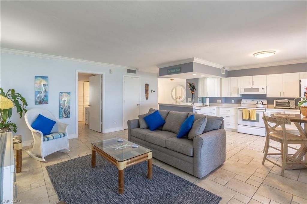 1085 Bald Eagle Dr, Unit E505, Marco Island, FL 34145 Photo