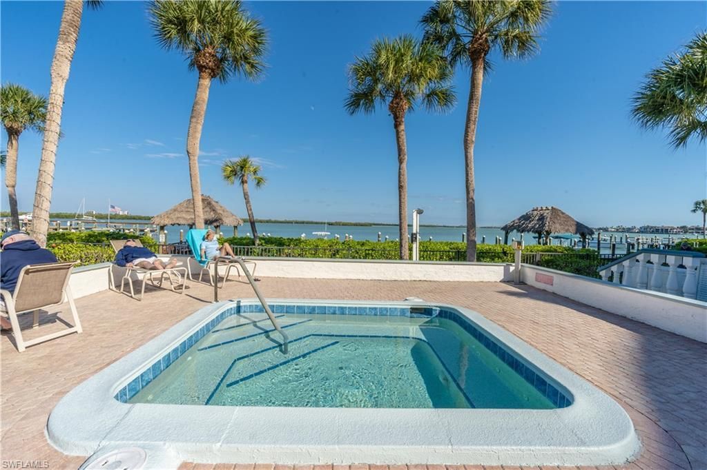 1085 Bald Eagle Dr, Unit E505, Marco Island, FL 34145 Photo