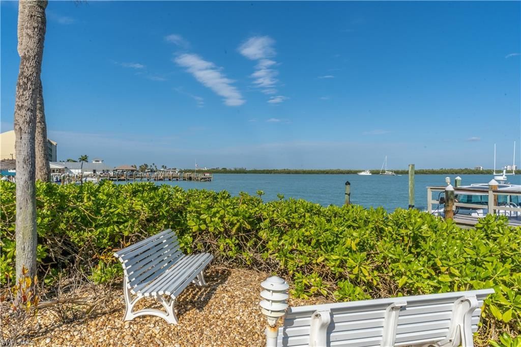 1085 Bald Eagle Dr, Unit E505, Marco Island, FL 34145 Photo