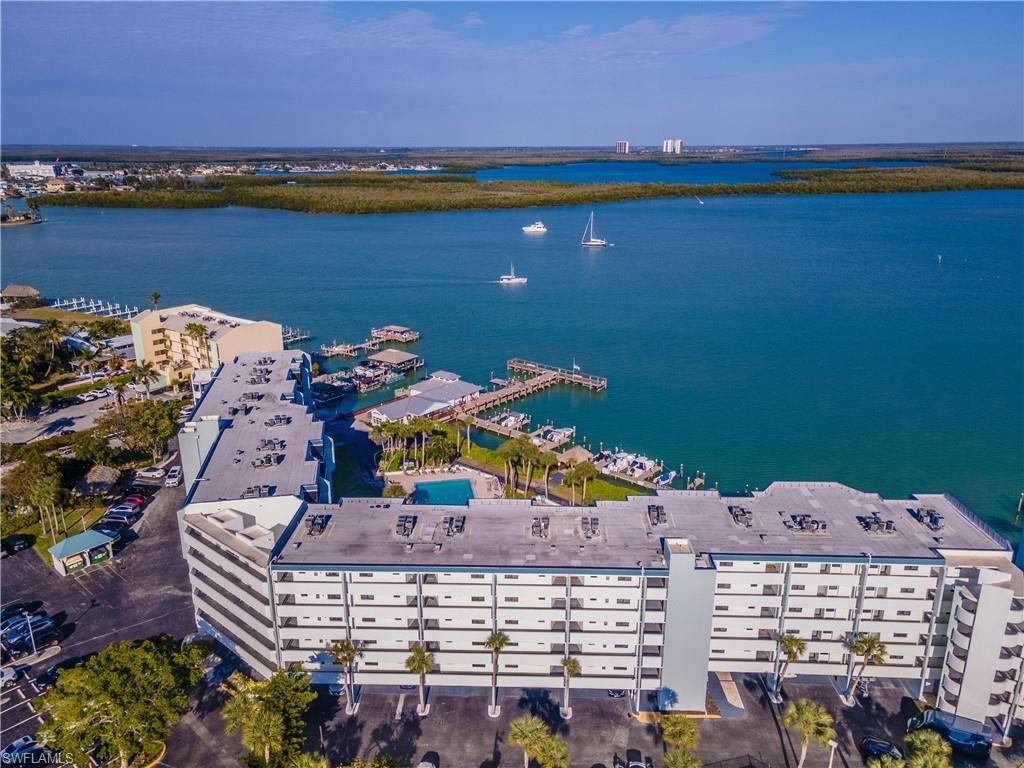 1085 Bald Eagle Dr, Unit E505, Marco Island, FL 34145 Photo
