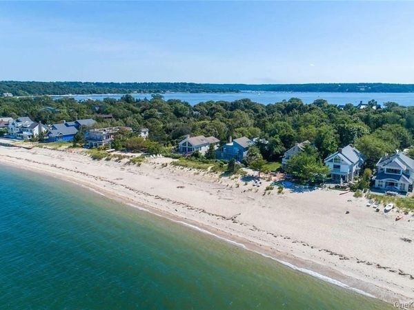 216 Asharoken Avenue, Northport, NY 11768