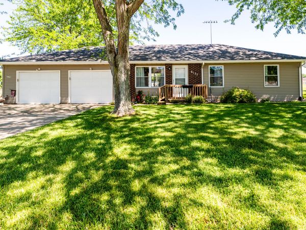 6175/6177 Aubill Drive, Eau Claire, MI 49111