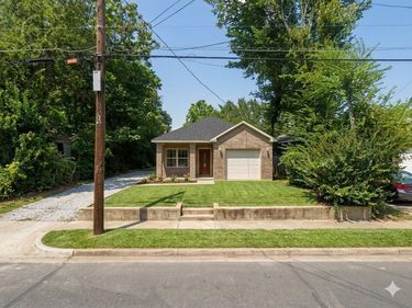 2633 Macon Street, Dallas, TX 75215