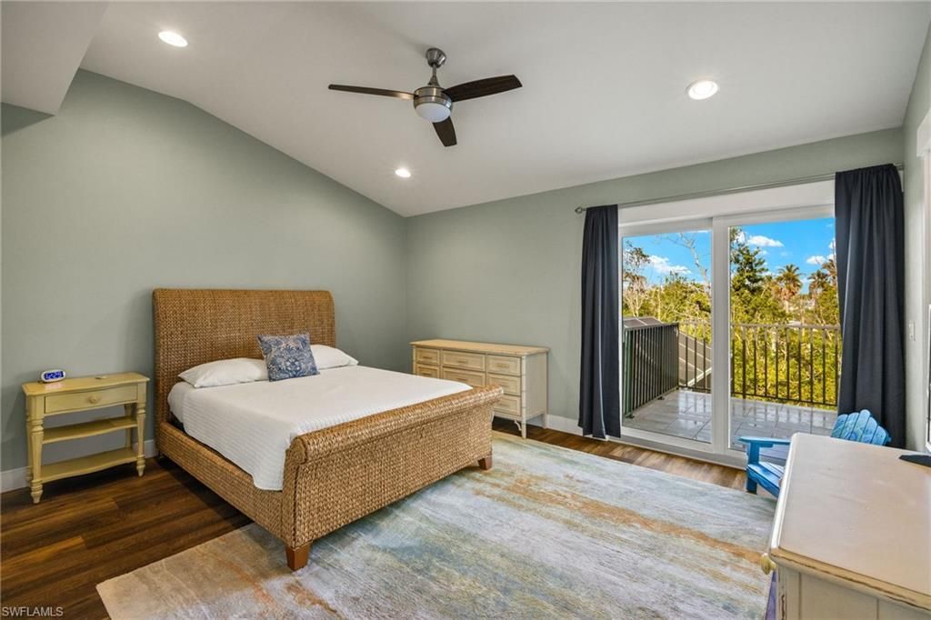 460 E Gulf Dr, Sanibel, FL 33957 Photo