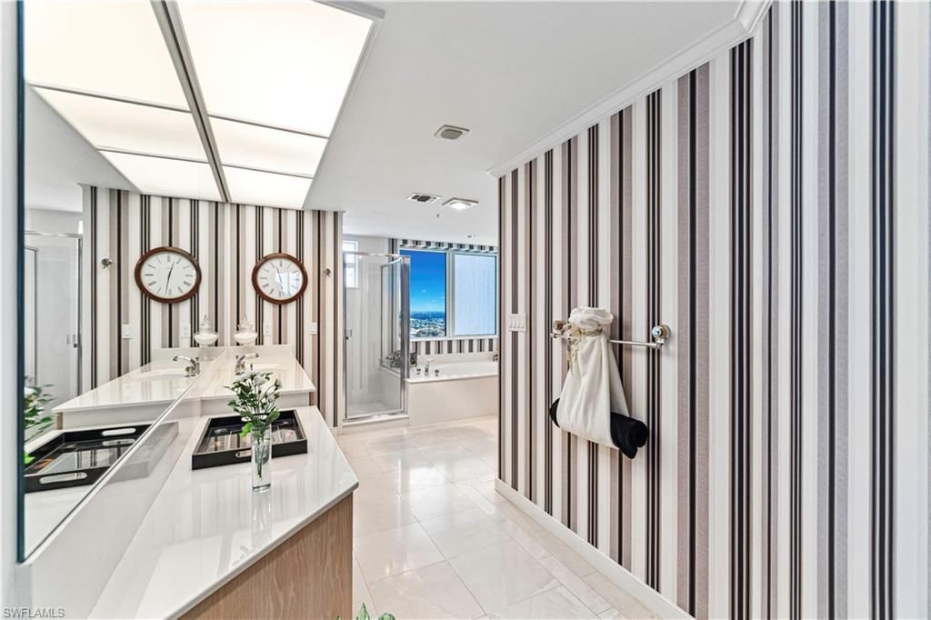 3991 Gulf Shore Blvd N, Unit 1703, Naples, FL 34103 Photo