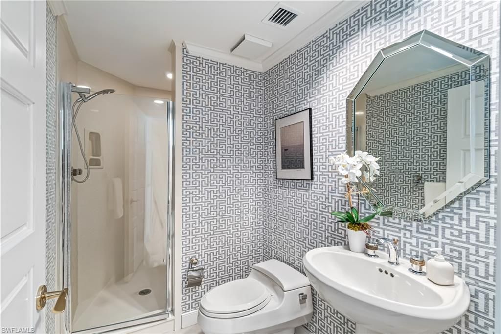 3991 Gulf Shore Blvd N, Unit 1703, Naples, FL 34103 Photo