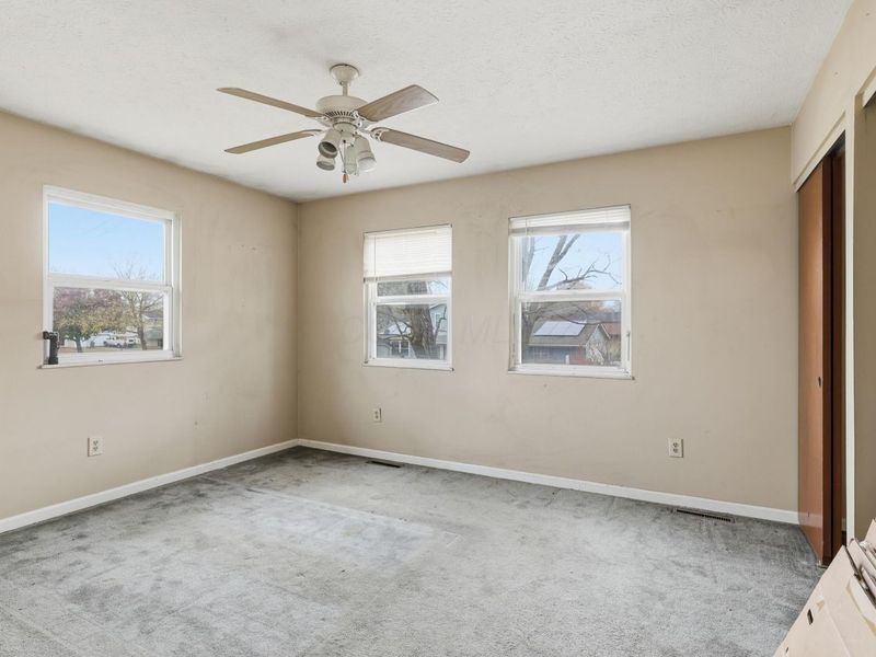 602 Heritage Boulevard, Delaware, OH 43015 Photo 8