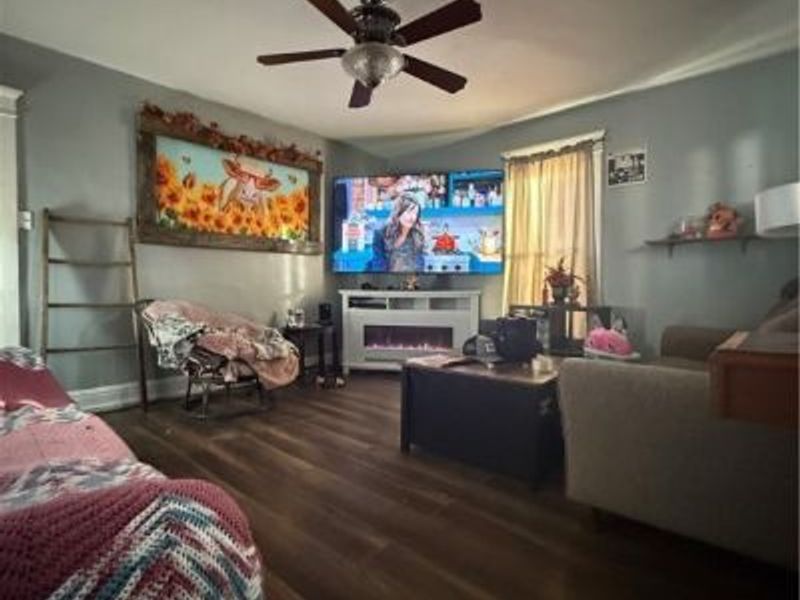 380 S 10th Street, Coshocton, OH 43812 Photo 2