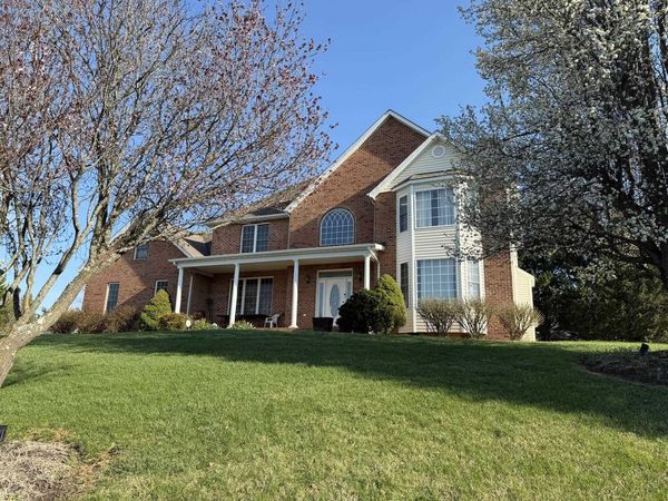 635 LONG MEADOW RD, FISHERSVILLE, VA 22939