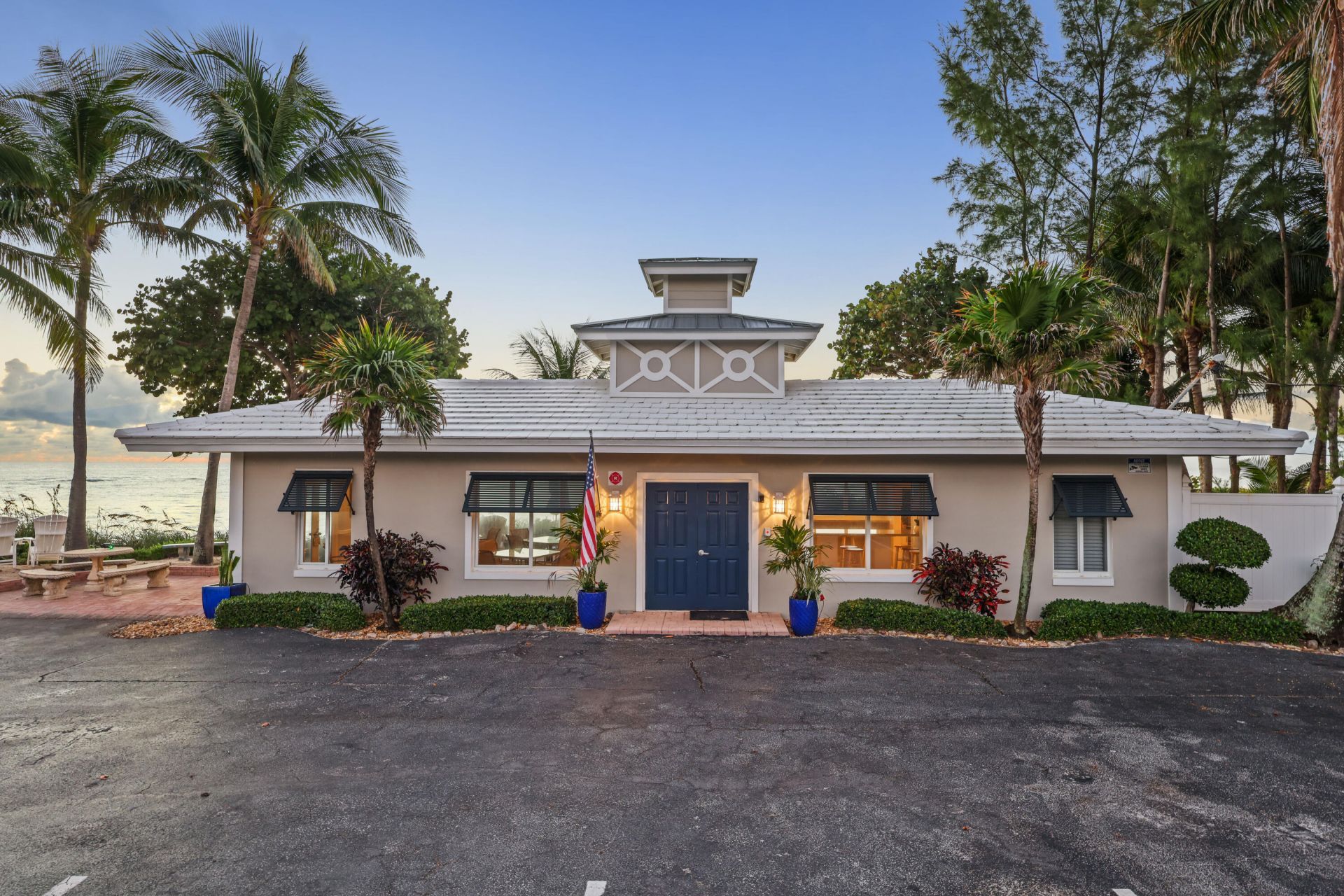 125 Marlin Drive, Ocean Ridge, FL 33435 Photo