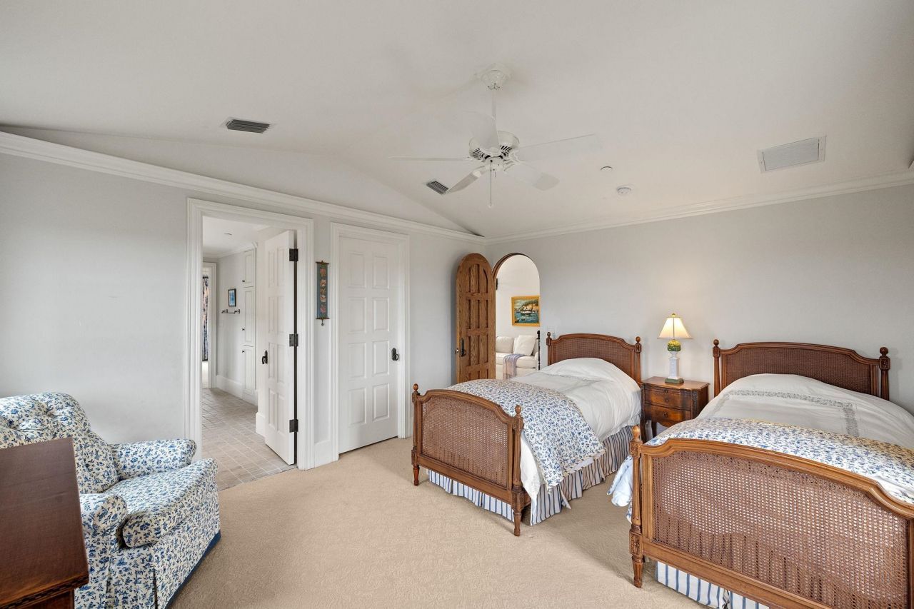 4972 Joewood Dr, Sanibel, FL 33957 Photo