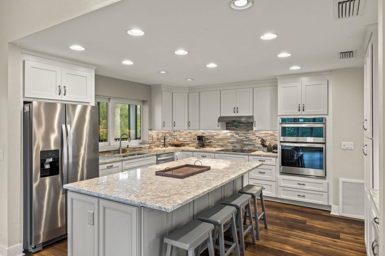 460 E Gulf Dr, Sanibel, FL 33957 Photo