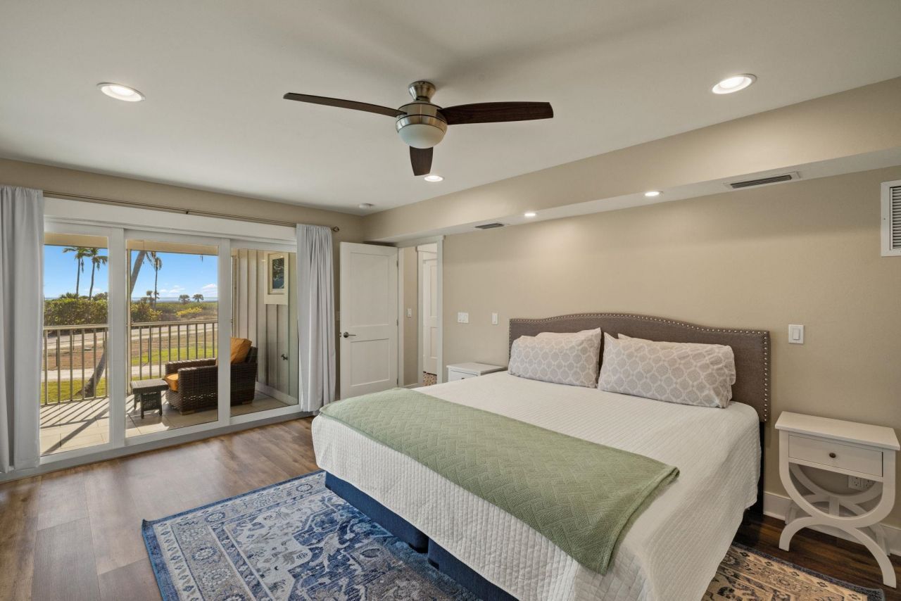 460 E Gulf Dr, Sanibel, FL 33957 Photo