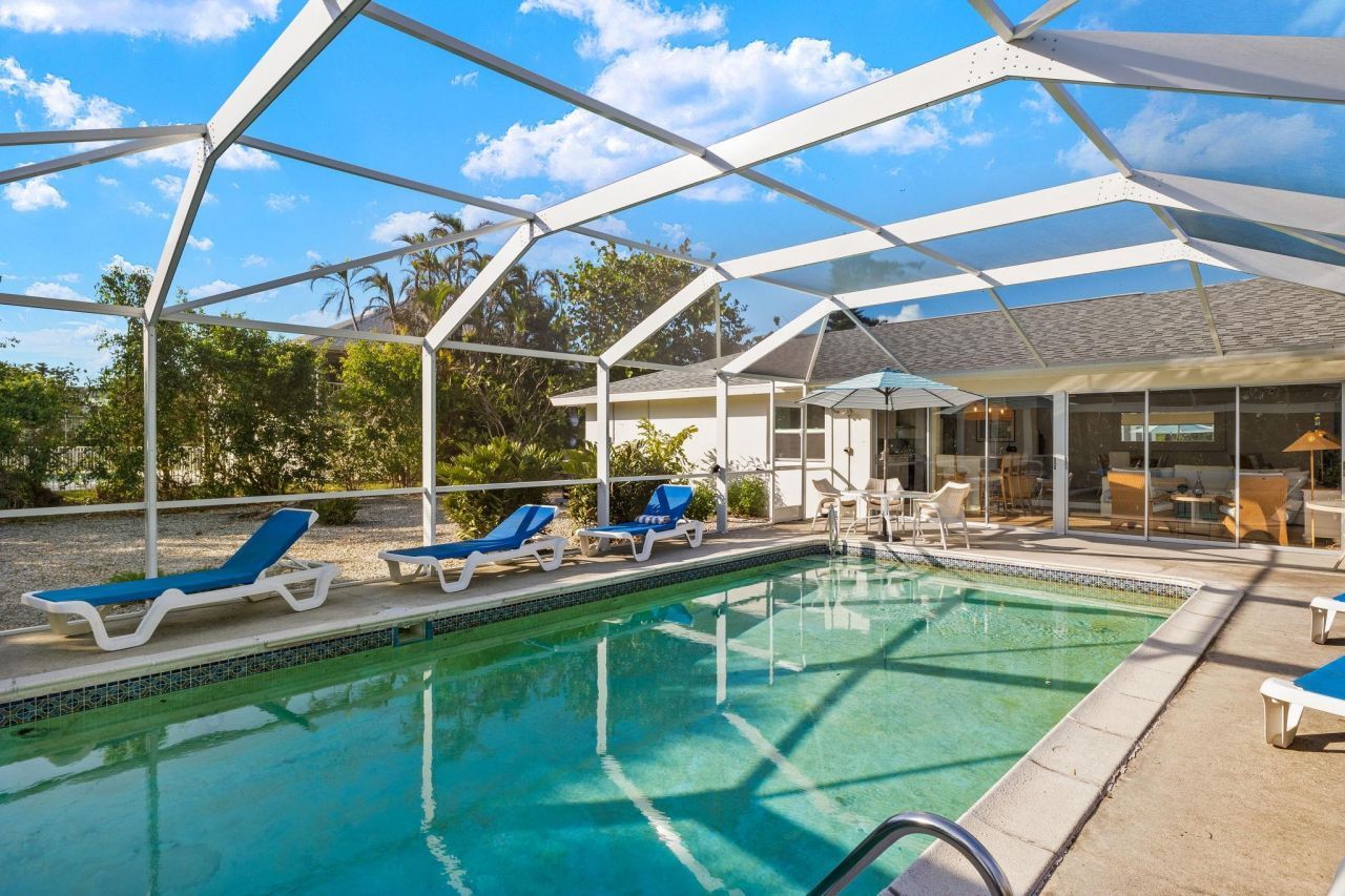 486 Lake Murex Cir, Sanibel, FL 33957 Photo