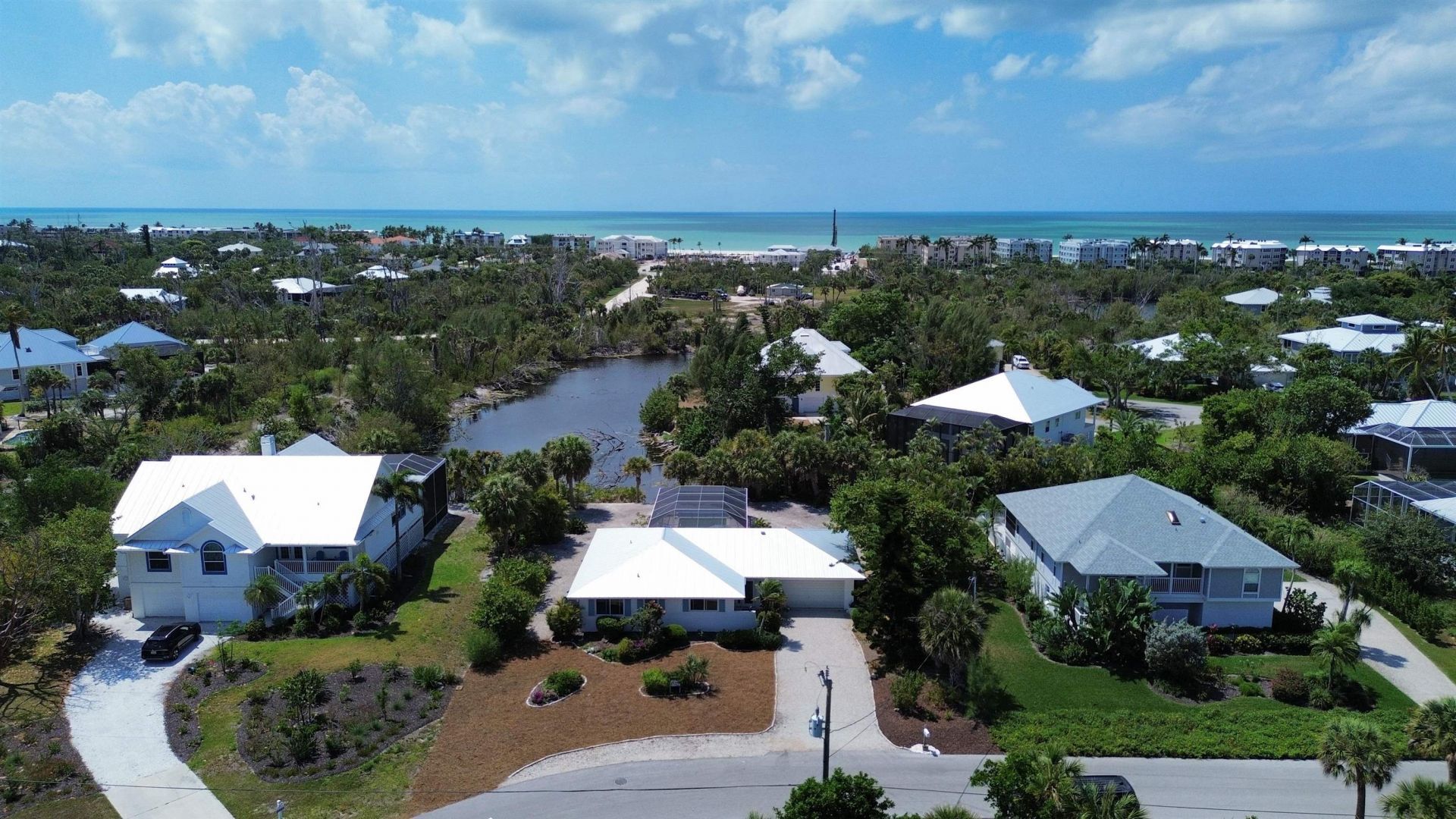 486 Lake Murex Cir, Sanibel, FL 33957 Photo