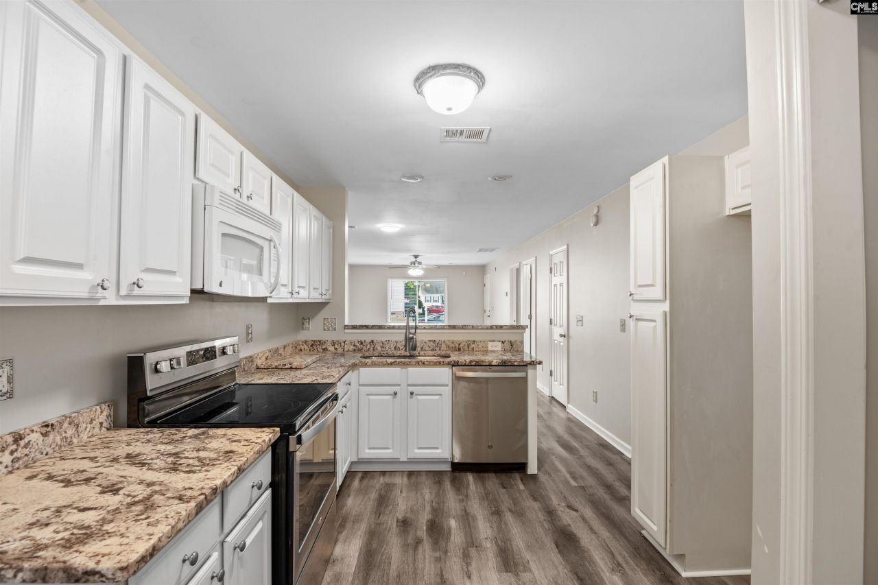 108 Harvest Glen Lane Photo 6