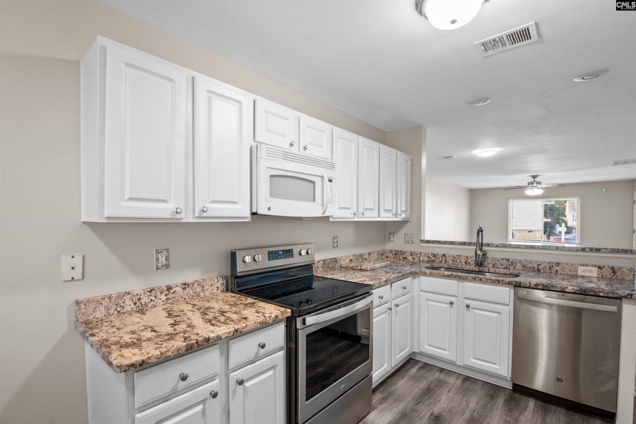 108 Harvest Glen Lane Photo 7