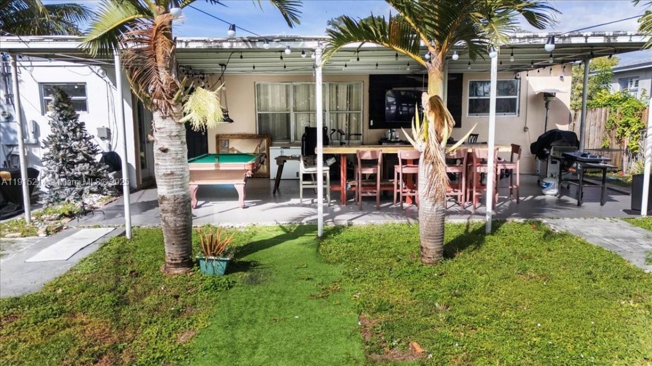 640 NE 168th St, North Miami Beach, FL 33162 Photo