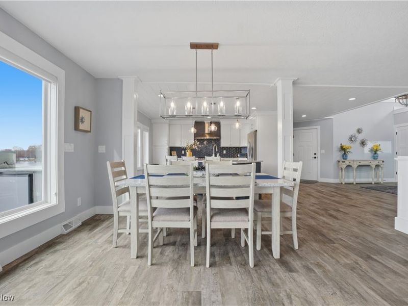 1531 Lake Crest Drive, Roaming Shores, OH 44084 Photo 13