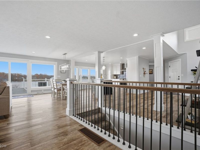 1531 Lake Crest Drive, Roaming Shores, OH 44084 Photo 23