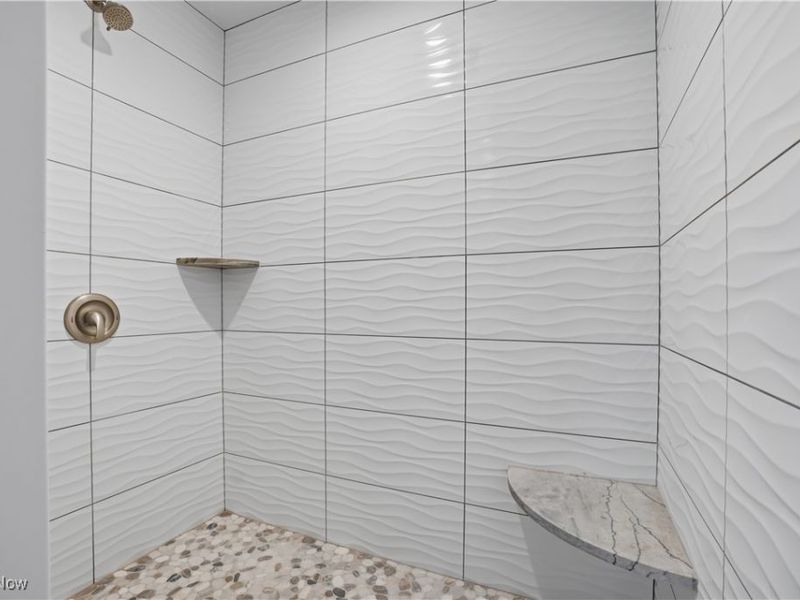 1531 Lake Crest Drive, Roaming Shores, OH 44084 Photo 29